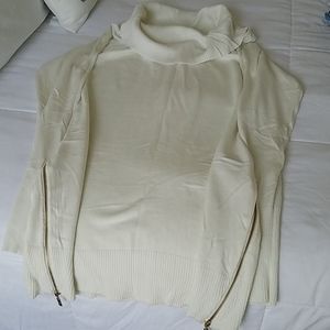 GORGEOUS Guess Lightweight Ivory Sweaterdess